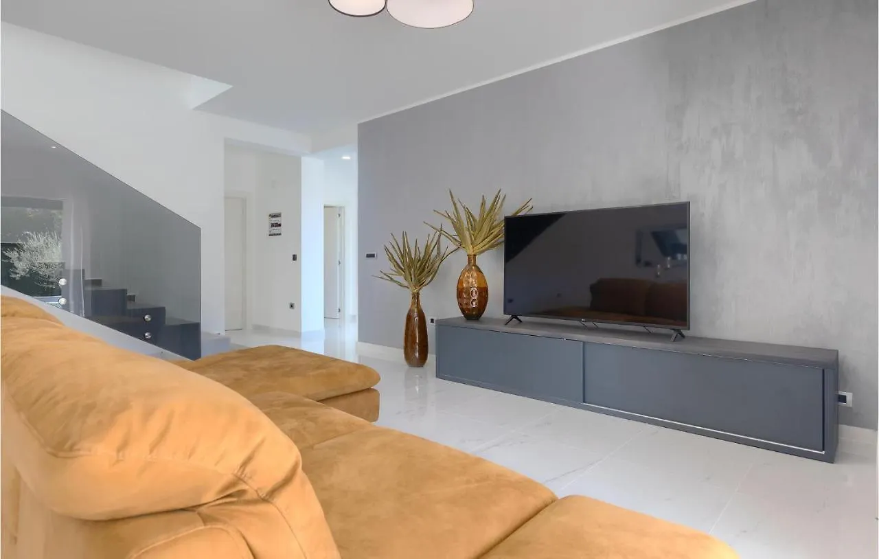 Awesome Home In Barban 0*,  Croatia