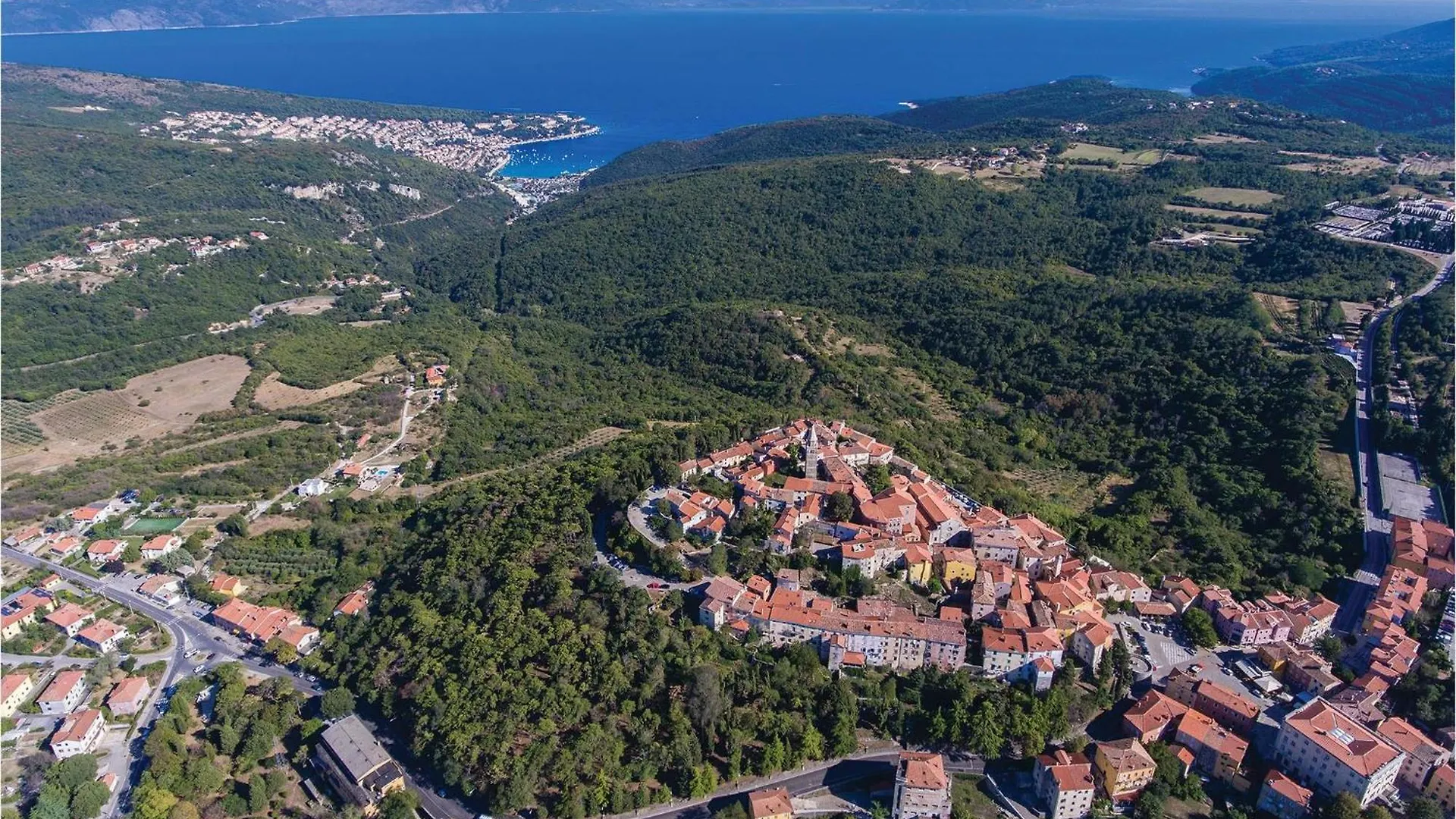 Awesome Home In Barban Croatia